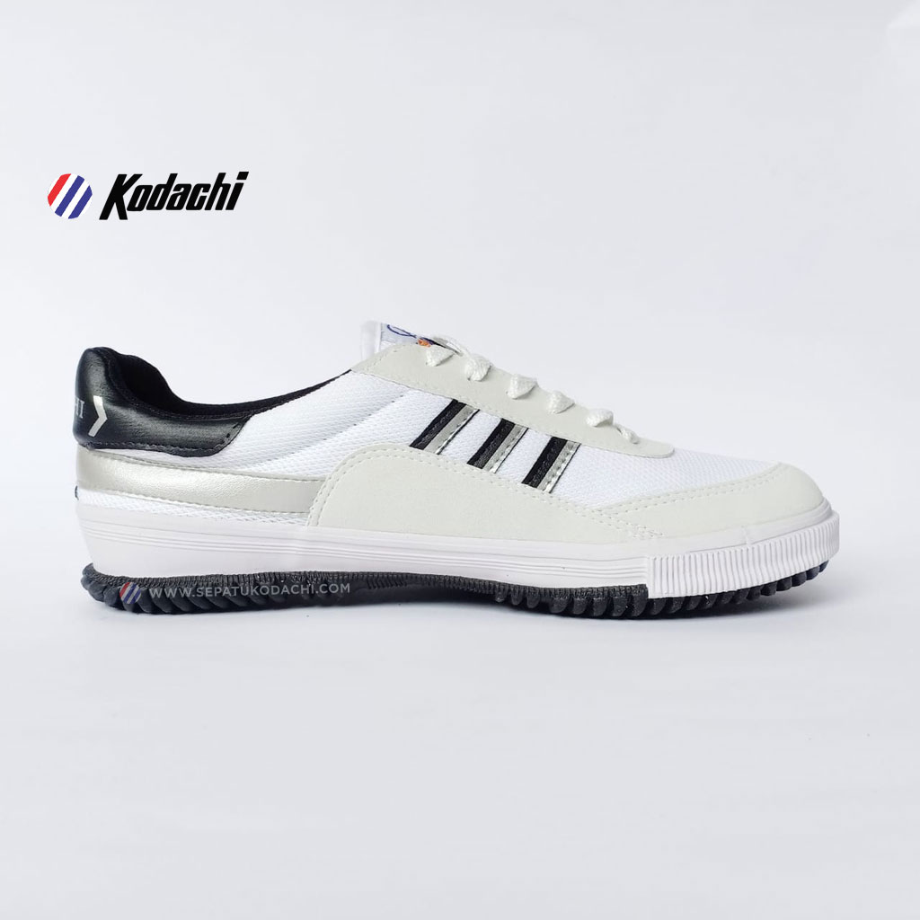sepatu-kodachi-8116-PDB-Putih-double-black-ykraya-sepatu-capung-running-badminton-volley-2